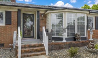 208 Kenneth Dr, Boiling Springs, SC 29316