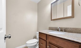 4853 Colony Dr, Camarillo, CA 93012