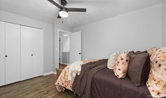 6829 W Maxwell Ln, Boise, ID 83704