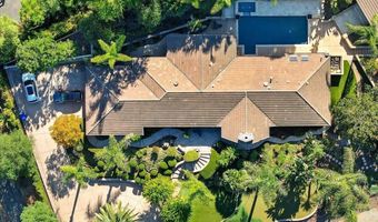 2927 Circle Dr, Escondido, CA 92029