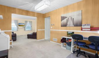 14877 Messmore Rd, Ashville, OH 43103