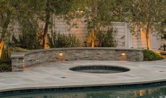 1121 BAY St, Alameda, CA 94501