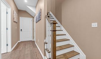 1904 Evans Ln, Middletown, NJ 07748