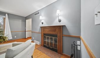 1544 Brookfield Ct, Adrian, MI 49221