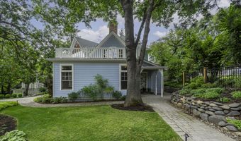 124 Manzanita St, Ashland, OR 97520