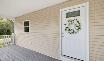53 Prospect St, Bloomfield, CT 06002