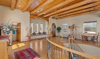 650 Barnett Dr, Bosque Farms, NM 87068