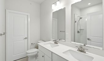 5 PELHAM Ln, Bayville, NJ 08721