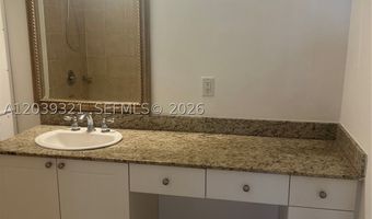 19501 W Country Club Dr 611, Aventura, FL 33180
