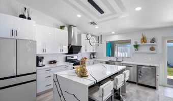 10505 W WILSHIRE Dr, Avondale, AZ 85392