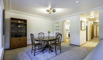 833 Cobblestone Ct, Ashland, OR 97520