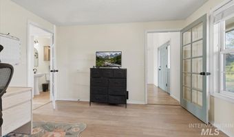 24440 Kenridge Rd, Caldwell, ID 83607