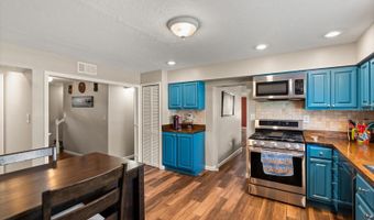 2 W STEELE St, Orlando, FL 32804