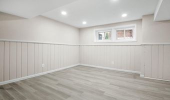 325 OGLETHORPE St NW, Washington, DC 20011