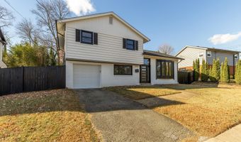 8730 EWING Dr, Bethesda, MD 20817