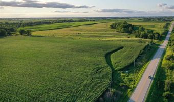 02 Vine Ave, Ainsworth, IA 52201