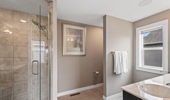 16627 Xeon St NW, Andover, MN 55304
