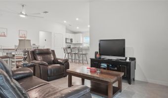 707 CHESTNUT Ln, Auburndale, FL 33823