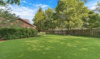 654 Main St, Antioch, IL 60002