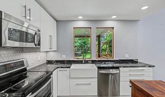 114 Claremont Dr, Albrightsville, PA 18210