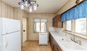 703 Hale Ave, Ashland, OH 44805