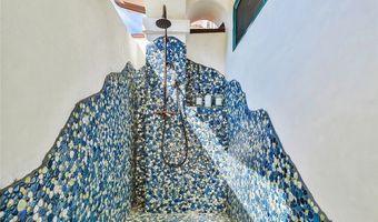 5617 Colodny Dr, Agoura Hills, CA 91301