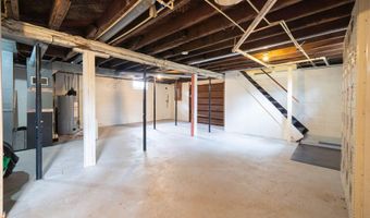 221 Bridge Rd, Allegan, MI 49010