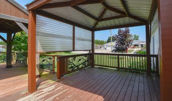 303 CHURCH St, Algoma, WI 54201