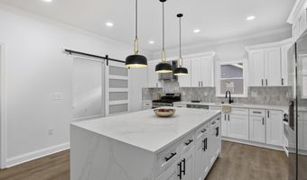 164 N 21st St, Columbus, OH 43203