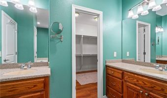 17 Foster Ln, Bella Vista, AR 72715