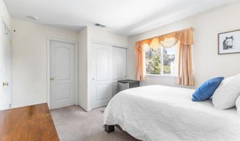 1336 Funston Dr, Santa Rosa, CA 95407