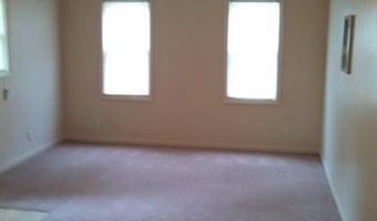 314 E University Ave, Ada, OH 45810