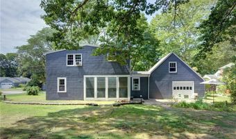 19 Harborview Ave, Bristol, RI 02809