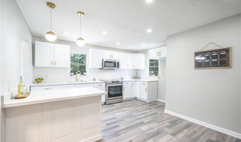 1002 E Hill Ave, Alice, TX 78332