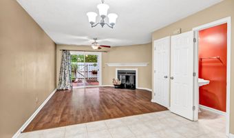 203 Colonial Townes Court Ct, Cary, NC 27511