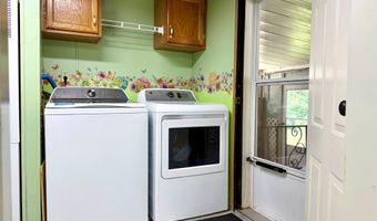 121 Harold Dr, Ashland, OH 44805