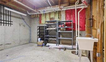 355 Chelsey Ct, Alpharetta, GA 30004