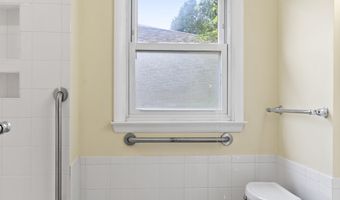 51 Tryon Ct, Albany, NY 12203