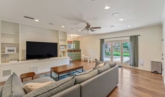 200 NW O St, Bentonville, AR 72712
