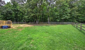 21 Washakie Ln, Adairsville, GA 30103