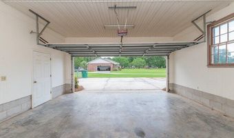 33 Laurel St, Barnwell, SC 29812