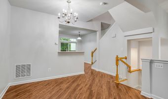 41758 CYNTHIA Ter, Aldie, VA 20105