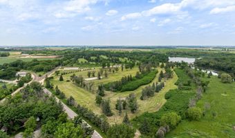 3700 11th Pl NE, Austin, MN 55912