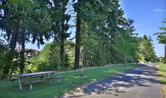 12805 SW NIGHT HERON Ln 102, Beaverton, OR 97007