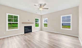 981 Rialto Ln, Ayden, NC 28513