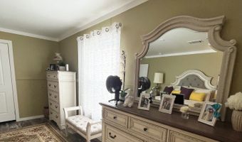 858 S Robert Ave, Avon Park, FL 33825