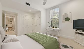 66 Waltham Street 42, Boston, MA 02118