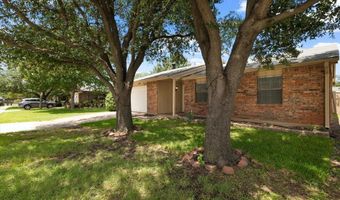 5529 Gates Dr, The Colony, TX 75056