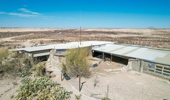 400 N Smiling Dog Trl, Terlingua, TX 79830