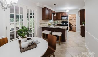1224 Brockton Ln, Charlotte, NC 28226